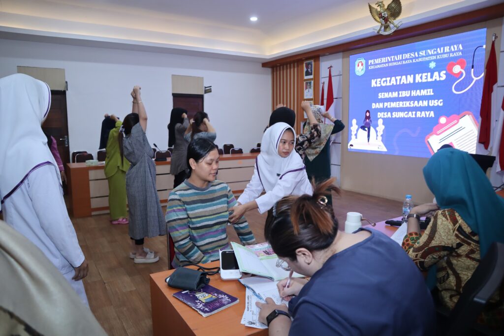 Kegiatan Kelas Senam Ibu Hamil dan Pemeriksaan USG Desa Sungai Raya Dalam