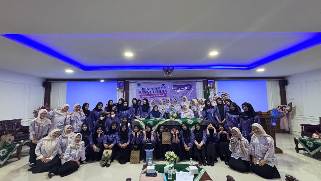 Mahasiswa Tingkat III Prodi D.IV Kebidanan Politeknik ‘Aisyiyah Pontianak Selenggarakan Penyuluhan Perlindungan Perempuan dan Anak
