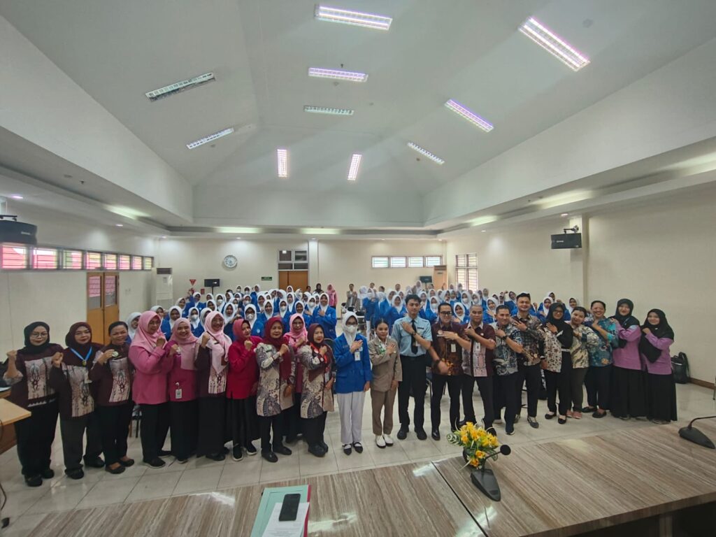 Kegiatan Orientasi dan Serah Terima Mahasiswa D4 Kebidanan di Rumah Sakit Jejaring